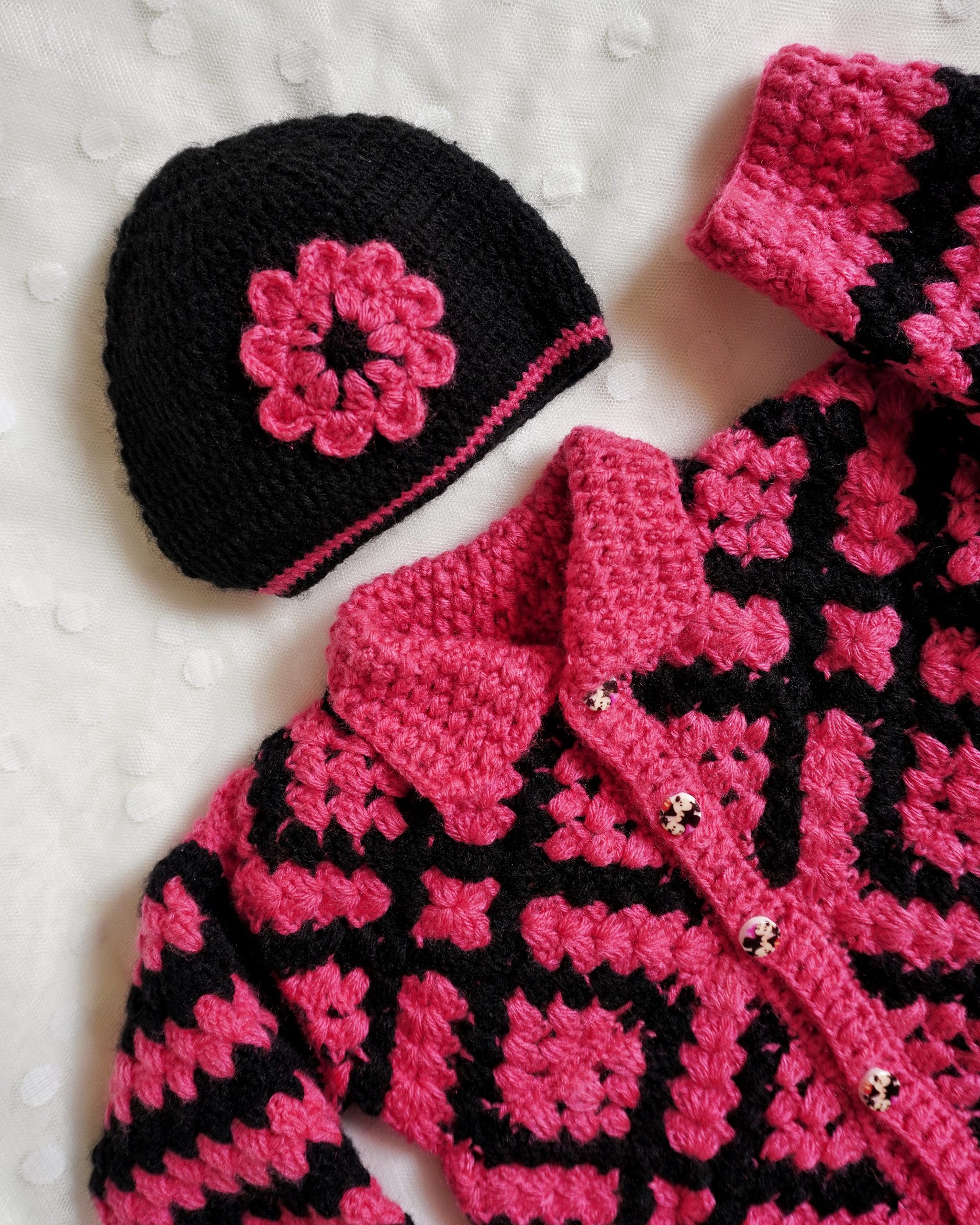 Pink And Black Color Crochet woolen Baby Sweater Set - Image 2